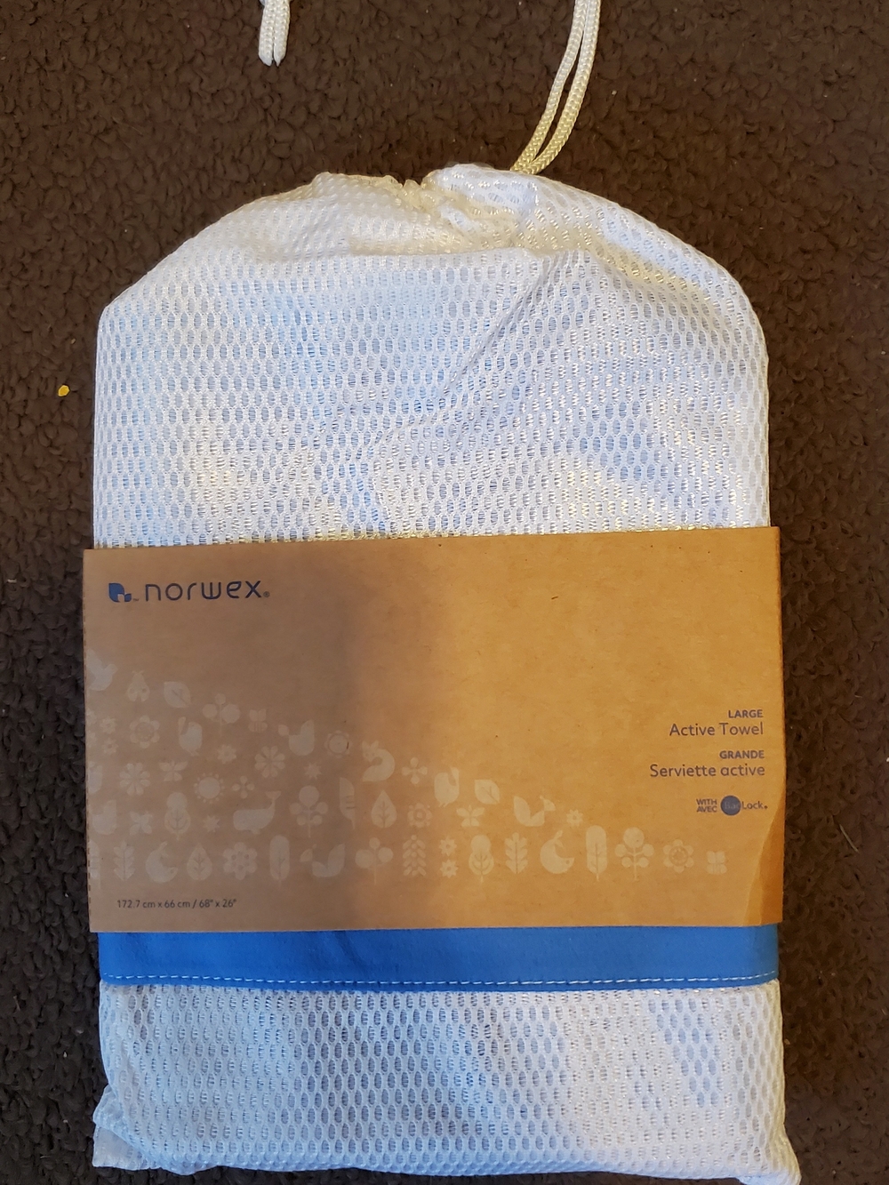 Norwex White Mesh Active Towel with Blue Trim
